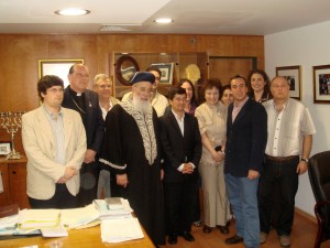 Foto-de-ISRAEL-2008-Gran-Rabino-Amar-Padre-Nestor-Villa-Sheik-Beytullah-Kolak-diputado-Abel-Buil 
